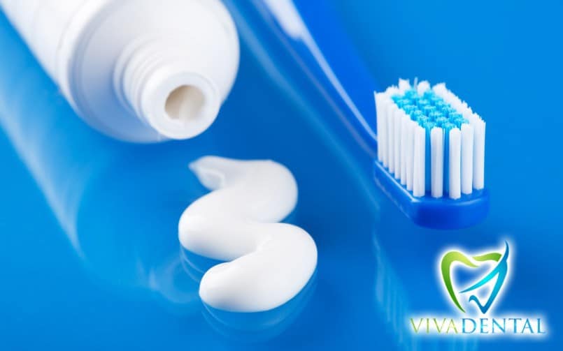 Zahngesund im Alter | Viva Dental